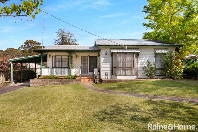 7 Hale Avenue, NSW 2541
