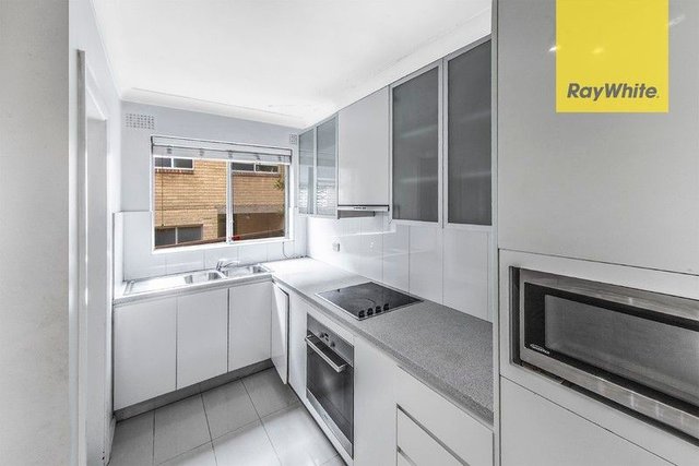 2/14 O'Reilly Street, NSW 2150