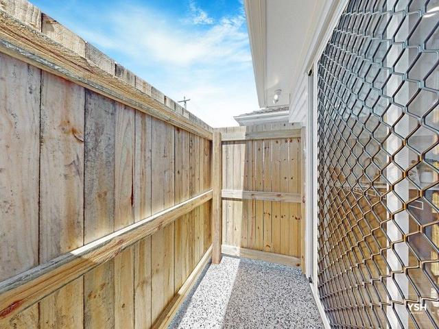 5/24 Halcomb Street, QLD 4034