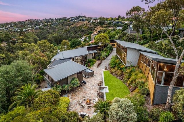 5 Manor Crescent, VIC 3216