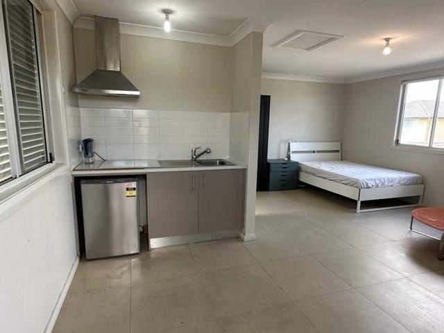95A Carisbrook Street, NSW 2155