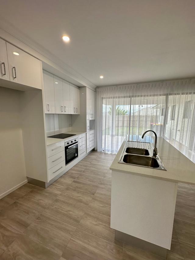 2/9 Moro Street, QLD 4869