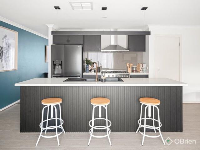 21 Eden Avenue, VIC 3977