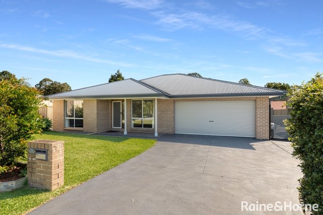 17 Meyer Place, NSW 2541