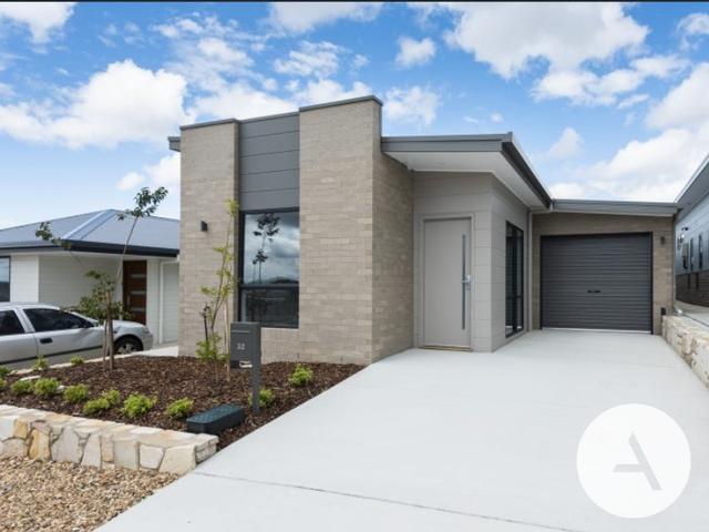 32 Violet Tce, NSW 2620