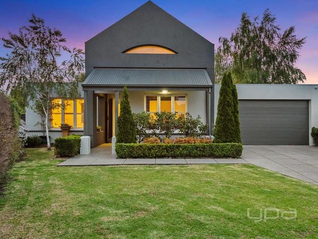 6 Royston Court, VIC 3338