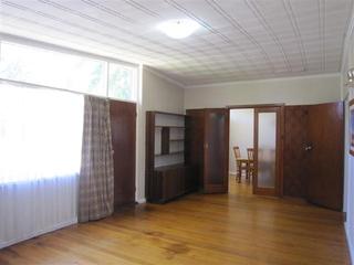 Living Room (2012-12-07)