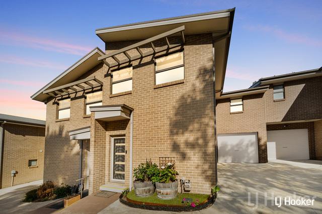 2/69 Gilmore Road, NSW 2620