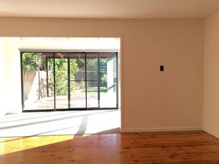 Living Room (2016-03-29)