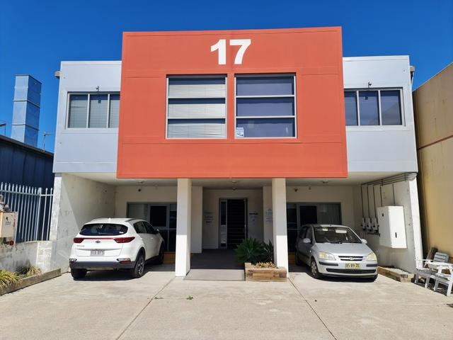 1st Floor, Unit 3/17 Arnott Street, NSW 2285