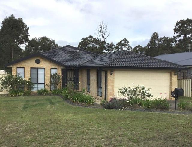 14 Brown  Crescent, NSW 2327