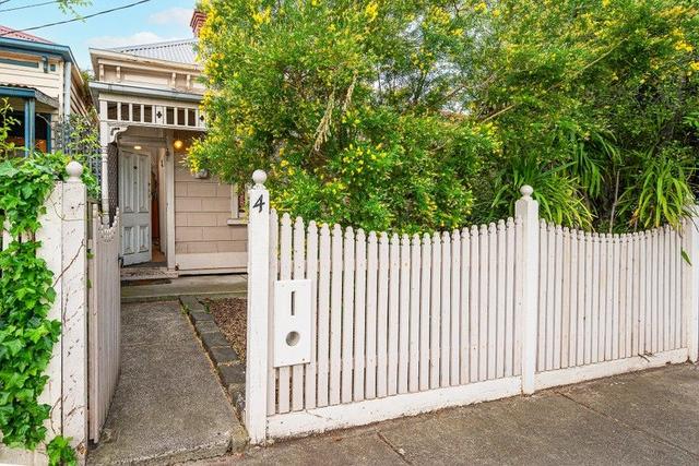 4 Fitzroy Street, VIC 3011