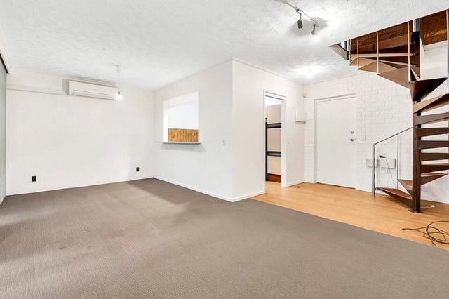 10/54 The Avenue, VIC 3052
