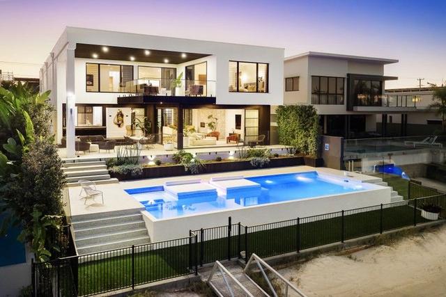 10 Rio Vista Boulevard, QLD 4218