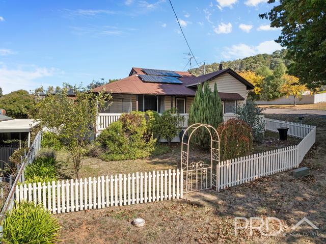 21 Bartoman Street, NSW 2730