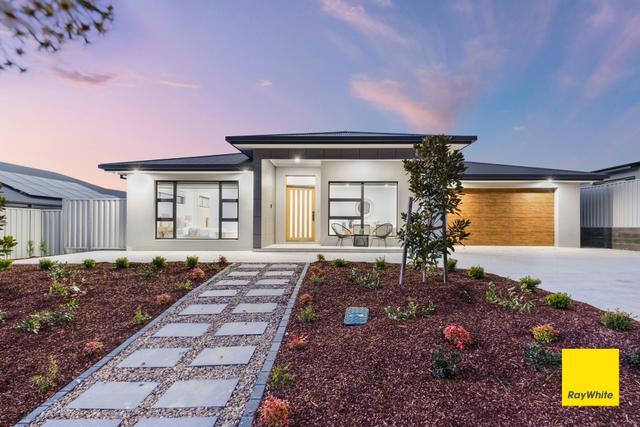 12 Cobb Court, NSW 2621