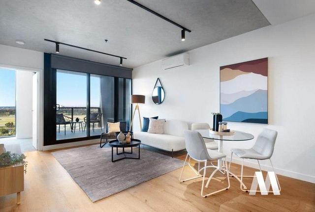 2002/8 Joseph Road, VIC 3011