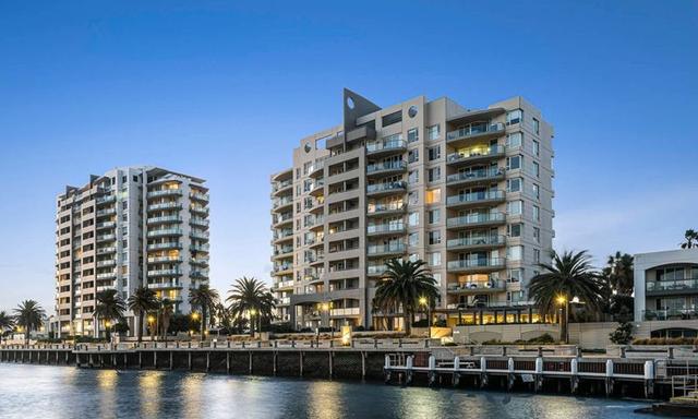 203/107 Beach Street, VIC 3207