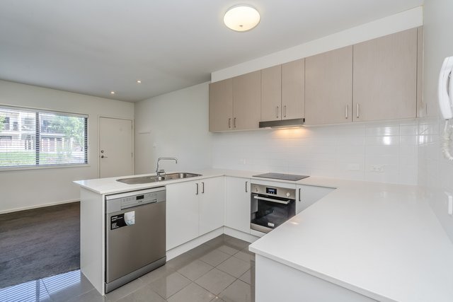 48/39 Jerrabomberra Avenue, ACT 2604