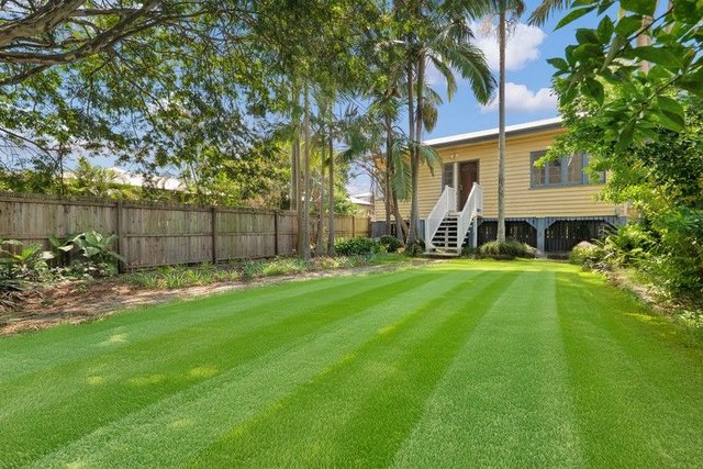 51 Victor Street, QLD 4121