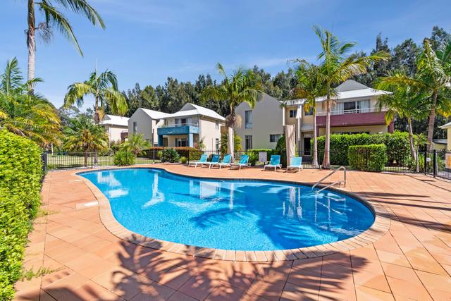 12/1A Myamba Parade, NSW 2536