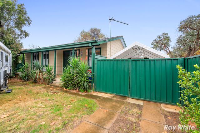 12 Edghill Place, NSW 2650