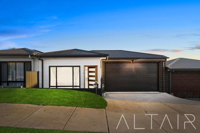 5 Duchesne Street, ACT 2611