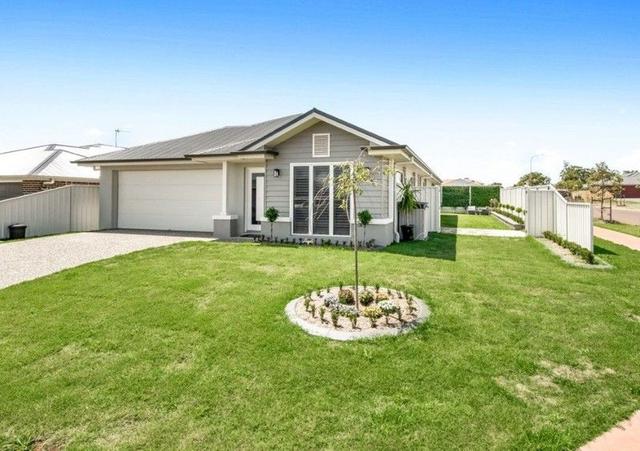 5 Madonna Circuit, QLD 4350