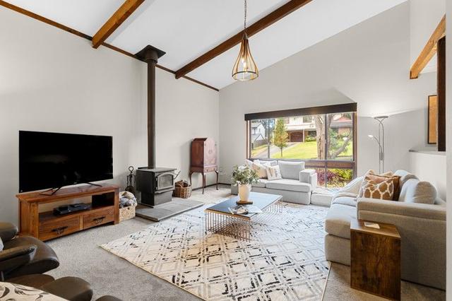 8 Yale Close, NSW 2151