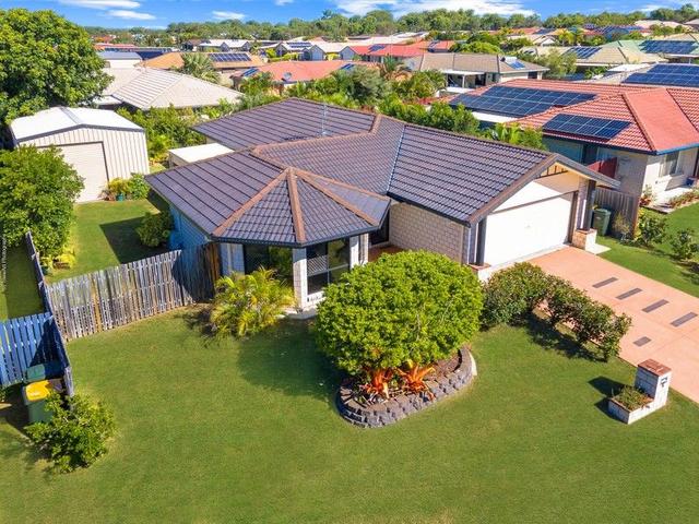 4 Crystal Court, QLD 4655