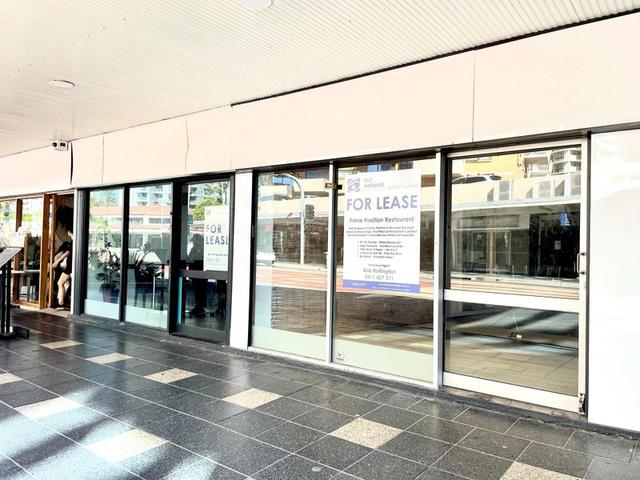 Surfers International, 13/7-9 Trickett Street, Surfers Paradise, QLD 4217 -  Shop & Retail Property For Lease - realcommercial