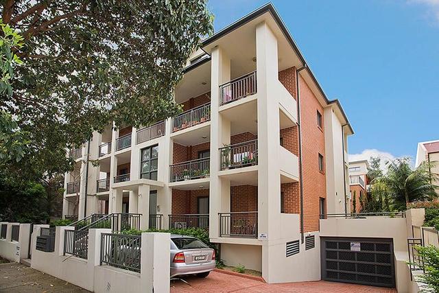 2/13-15 Ashton Street, NSW 2216