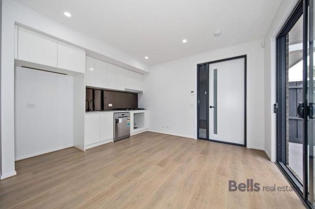 6 Tomkins Walk, VIC 3037