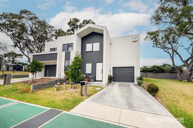 92 Riana Loop, VIC 3177