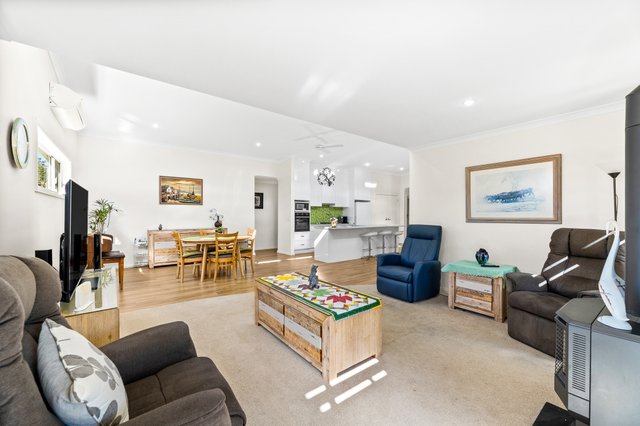 2 Apple Berry Place, NSW 2536