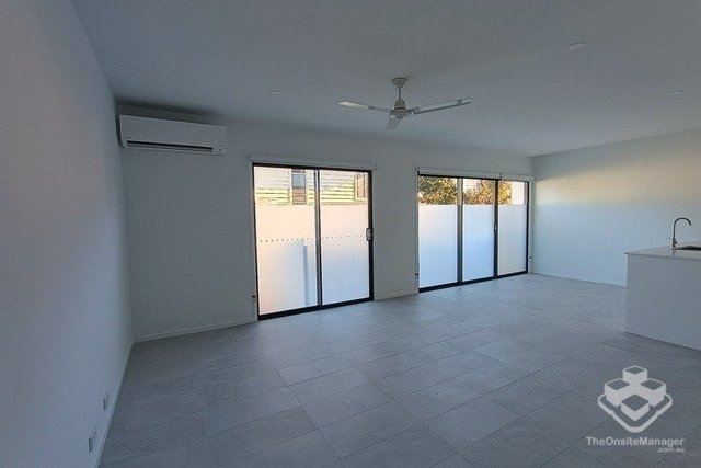 ID:21189621/60-66 Kent Street, QLD 4207