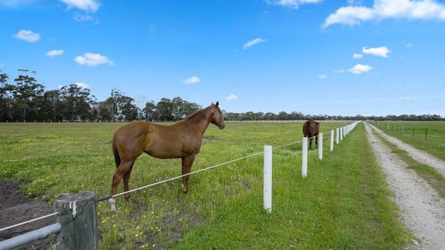 108 Herron Point Road, WA 6214