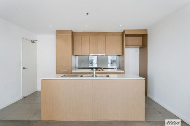 160/2 Browne  Parade, NSW 2170