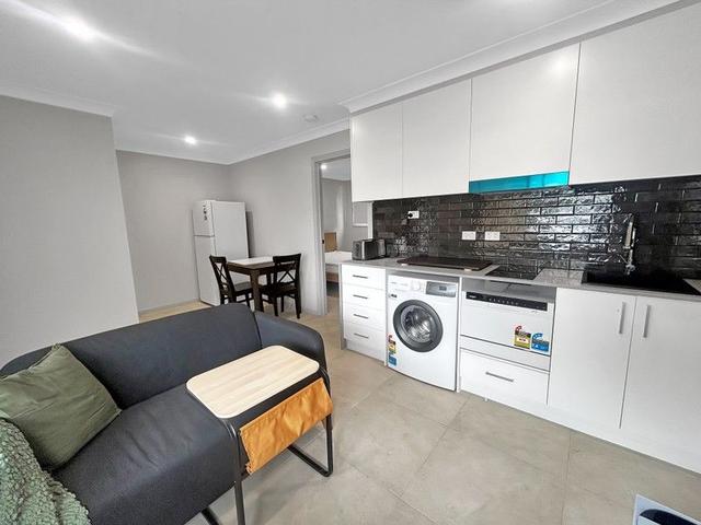 7B Poitier Street, QLD 4053