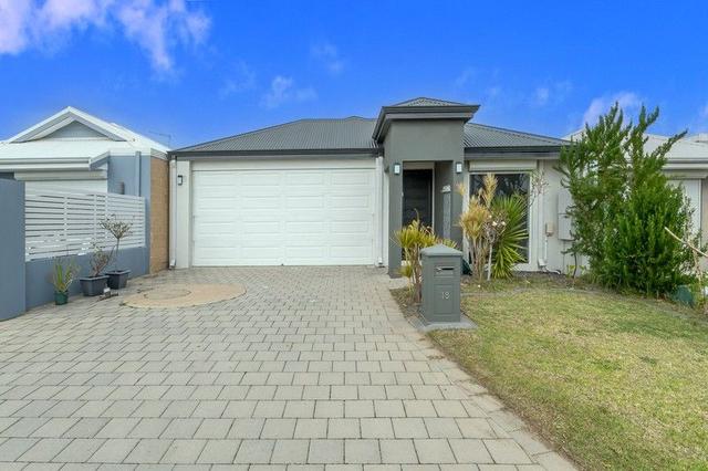 18 Whitmore Loop, WA 6112