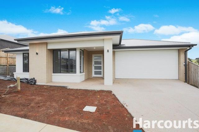 4 Regis Avenue, VIC 3820