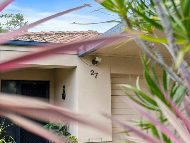 27 Weir Close, QLD 4117