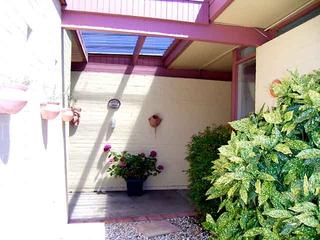 Entrance (2005-01-05)