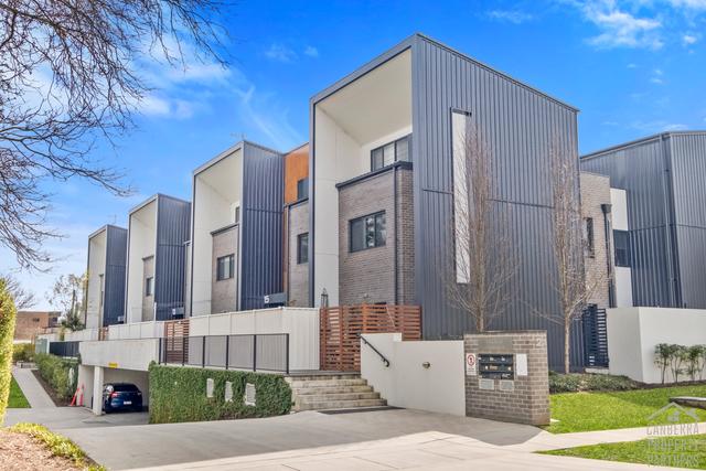 14/2 Berrigan Crescent, ACT 2602
