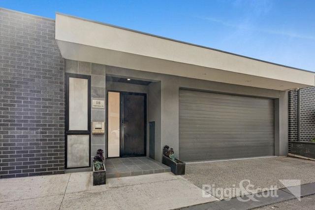 18 Cornwall Place, VIC 3032