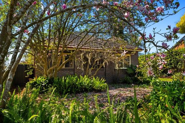 319 Windsor Street, NSW 2753