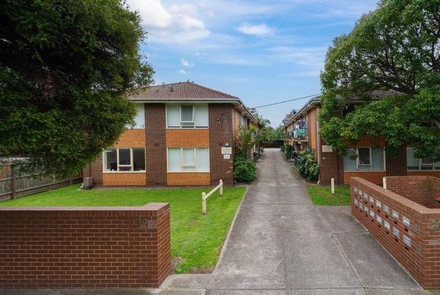 8/19 Toolambool Road, VIC 3163
