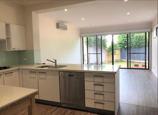2 Plunket Street, VIC 3187
