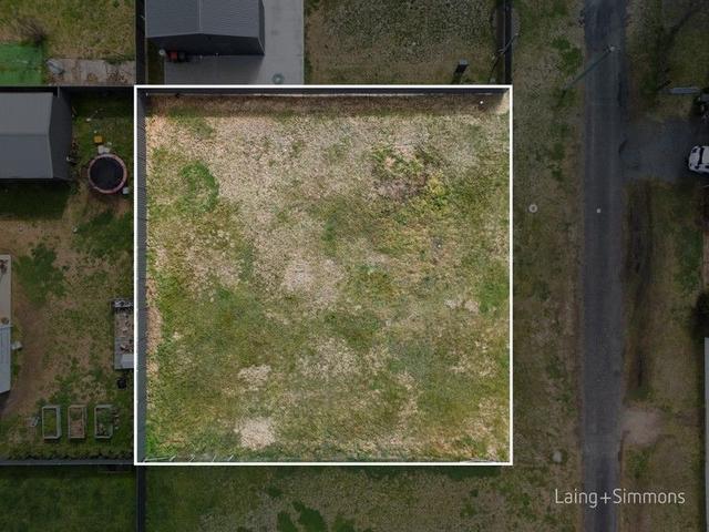 14 Cooper Lane, NSW 2358