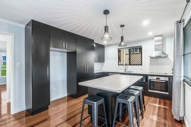 16 Mayfair St, QLD 4152